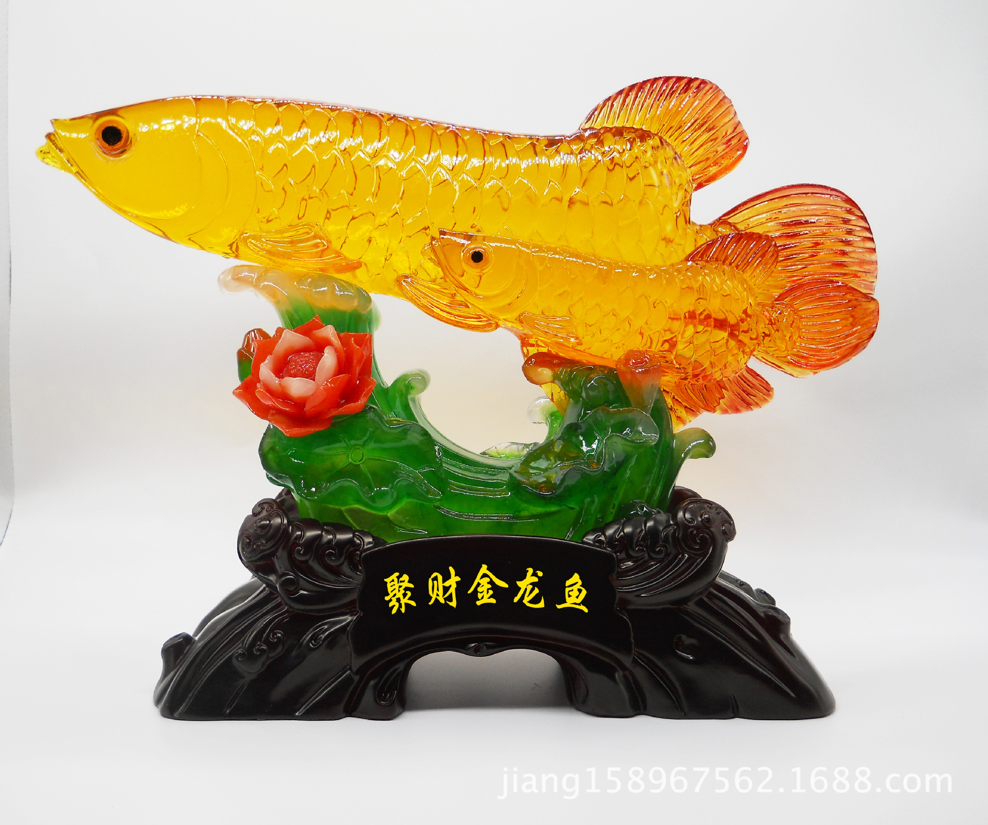 招財金龍魚樹脂工藝禮品的獨特藝術